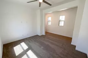 1952 S Follett Way, Gilbert, AZ 85295 - Photo 15