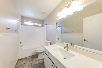 21610 N 29th Drive, Phoenix, AZ 85027 - Photo 15