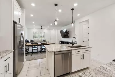 4077 S Sabrina Drive #109, Chandler, AZ 85248 - Photo 3