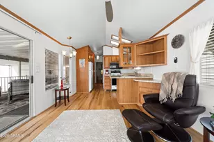 17200 W Bell Rd, Surprise, AZ 85374 - Photo 11