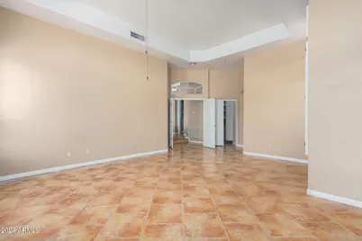 8924 E Captain Dreyfus Avenue, Scottsdale, AZ 85260 - Photo 17