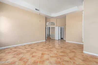 8924 E Captain Dreyfus Avenue, Scottsdale, AZ 85260 - Photo 17