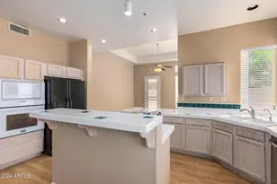 8924 E Captain Dreyfus Ave, Scottsdale, AZ 85260 - Photo 7