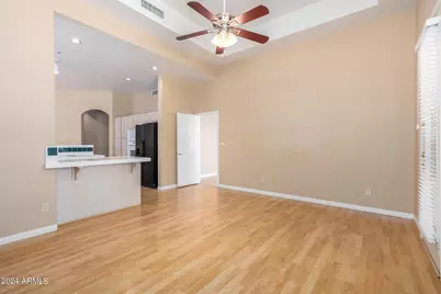8924 E Captain Dreyfus Avenue, Scottsdale, AZ 85260 - Photo 11