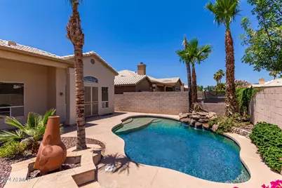 8924 E Captain Dreyfus Avenue, Scottsdale, AZ 85260 - Photo 1