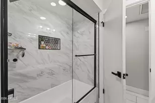 5129 W Echo Ln, Glendale, AZ 85302 - Photo 17