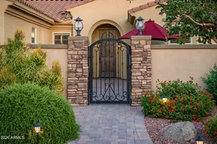 23219 N Hank Raymond Dr, Sun City West, AZ 85375 - Photo 55