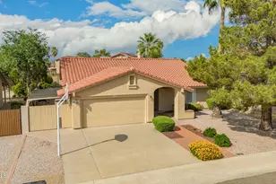 2010 E Sheena Dr, Phoenix, AZ 85022 - Photo 1