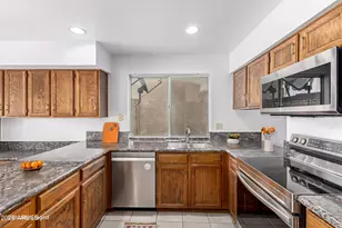 2010 E Sheena Dr, Phoenix, AZ 85022 - Photo 11