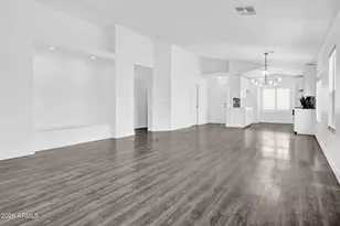 9248 W Ironwood Dr, Peoria, AZ 85345 - Photo 9