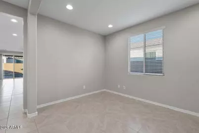 1642 W Hopi Drive, Coolidge, AZ 85128 - Photo 9