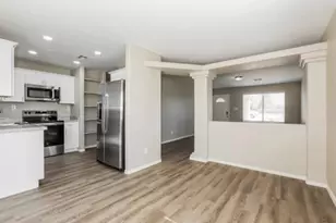 250 S Dakota St, Chandler, AZ 85225 - Photo 3