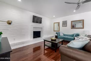 11401 N 45th Pl, Phoenix, AZ 85028 - Photo 17