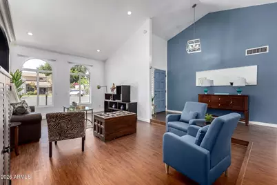 11401 N 45th Place, Phoenix, AZ 85028 - Photo 7