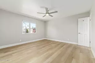 11804 N 37th Way, Phoenix, AZ 85028 - Photo 13