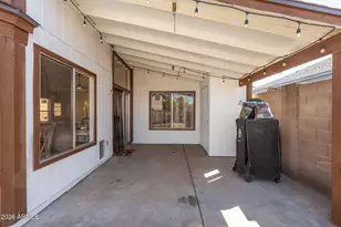 814 E Manor Dr, Chandler, AZ 85225 - Photo 23