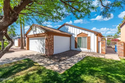 814 E Manor Drive, Chandler, AZ 85225 - Photo 3