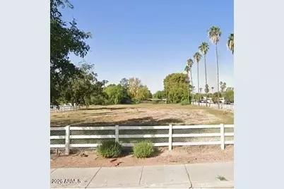 5950 N Central Avenue #1, Phoenix, AZ 85012 - Photo 1