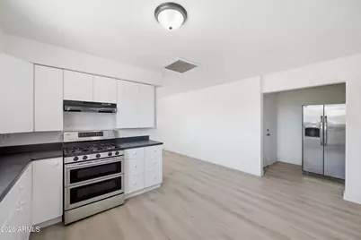 211 W Maricopa Road, Buckeye, AZ 85326 - Photo 11