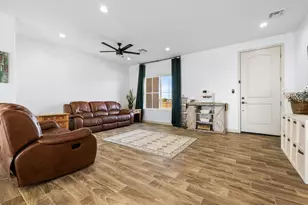 909 N 297th Dr, Buckeye, AZ 85396 - Photo 7