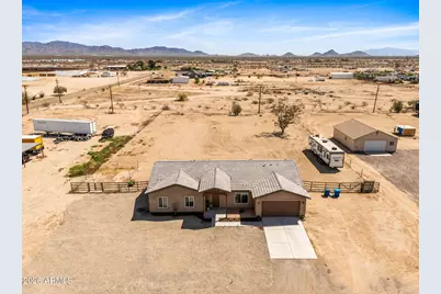 909 N 297th Drive, Buckeye, AZ 85396 - Photo 3