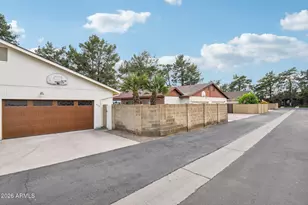 830 E Bruce Ave, Gilbert, AZ 85234 - Photo 27