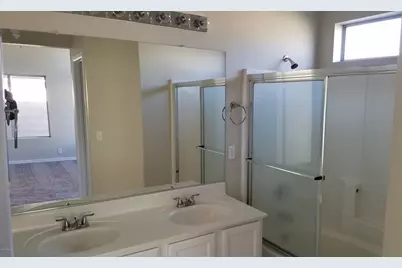 12214 N 41st Drive, Phoenix, AZ 85029 - Photo 11