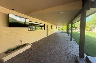 9225 N Arroya Vista Dr W, Phoenix, AZ 85028 - Photo 25