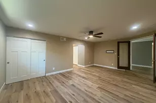 9225 N Arroya Vista Dr W, Phoenix, AZ 85028 - Photo 13