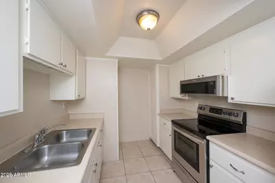 10444 N 69th Street #119, Paradise Valley, AZ 85253 - Photo 9