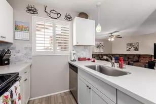 502 W Hononegh Dr, Phoenix, AZ 85027 - Photo 11