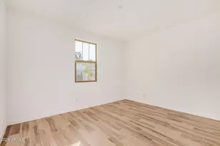 5434 W Loma Ln, Glendale, AZ 85302 - Photo 23