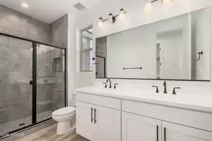 5434 W Loma Ln, Glendale, AZ 85302 - Photo 17