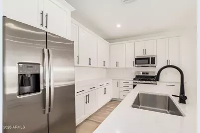 5434 W Loma Lane, Glendale, AZ 85302 - Photo 5