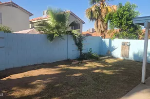 1347 E Muriel Dr, Phoenix, AZ 85022 - Photo 21