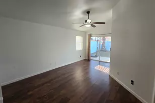 1347 E Muriel Dr, Phoenix, AZ 85022 - Photo 9