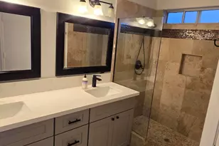 1347 E Muriel Dr, Phoenix, AZ 85022 - Photo 11