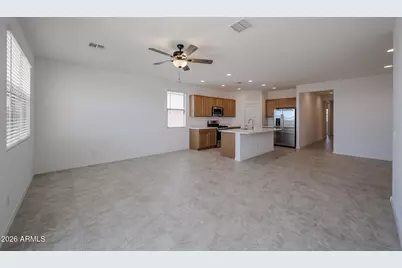 26125 N 170th Avenue, Surprise, AZ 85387 - Photo 7