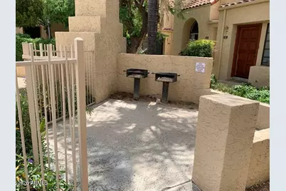 1025 E Highland Avenue #32, Phoenix, AZ 85014 - Photo 37