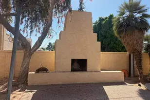 1025 E Highland Ave, Phoenix, AZ 85014 - Photo 37