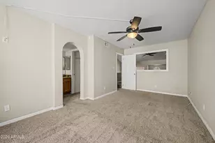 1025 E Highland Ave, Phoenix, AZ 85014 - Photo 23