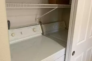 1025 E Highland Ave, Phoenix, AZ 85014 - Photo 13