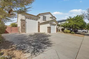 15794 W Jenan Dr, Surprise, AZ 85379 - Photo 51