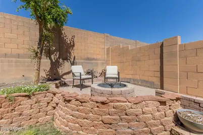 15794 W Jenan Drive, Surprise, AZ 85379 - Photo 39
