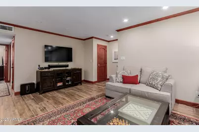 5525 E Thomas Road #Unit E3, Phoenix, AZ 85018 - Photo 5