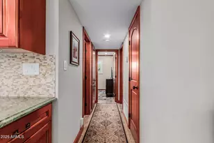 5525 E Thomas Rd, Phoenix, AZ 85018 - Photo 13