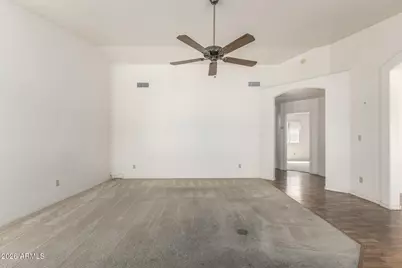 20419 N 105th Avenue, Peoria, AZ 85382 - Photo 7