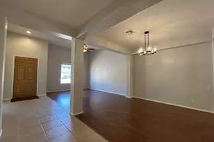 26041 N Fernbush, Phoenix, AZ 85083 - Photo 3