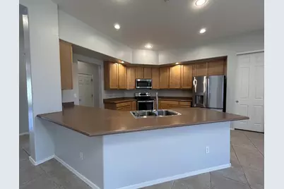 26041 N Fernbush, Phoenix, AZ 85083 - Photo 9