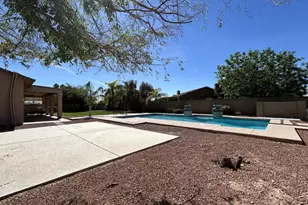26041 N Fernbush, Phoenix, AZ 85083 - Photo 25